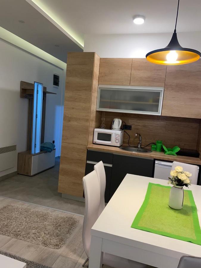 Milmari Apartman P03 Копаоник Екстериор снимка