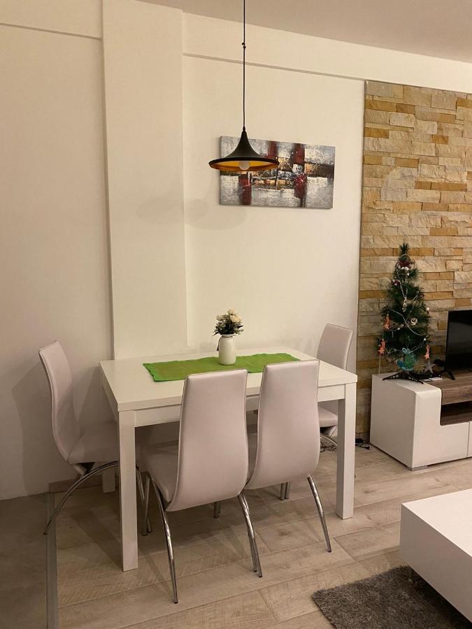 Milmari Apartman P03 Копаоник Екстериор снимка